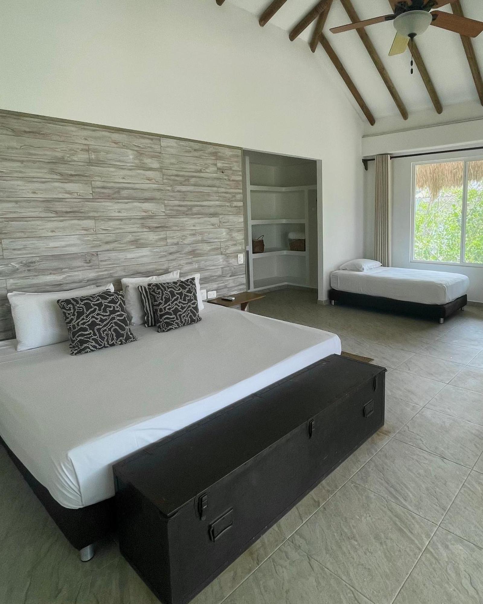 Sabai Beach Hotel Isla Barú 外观 照片