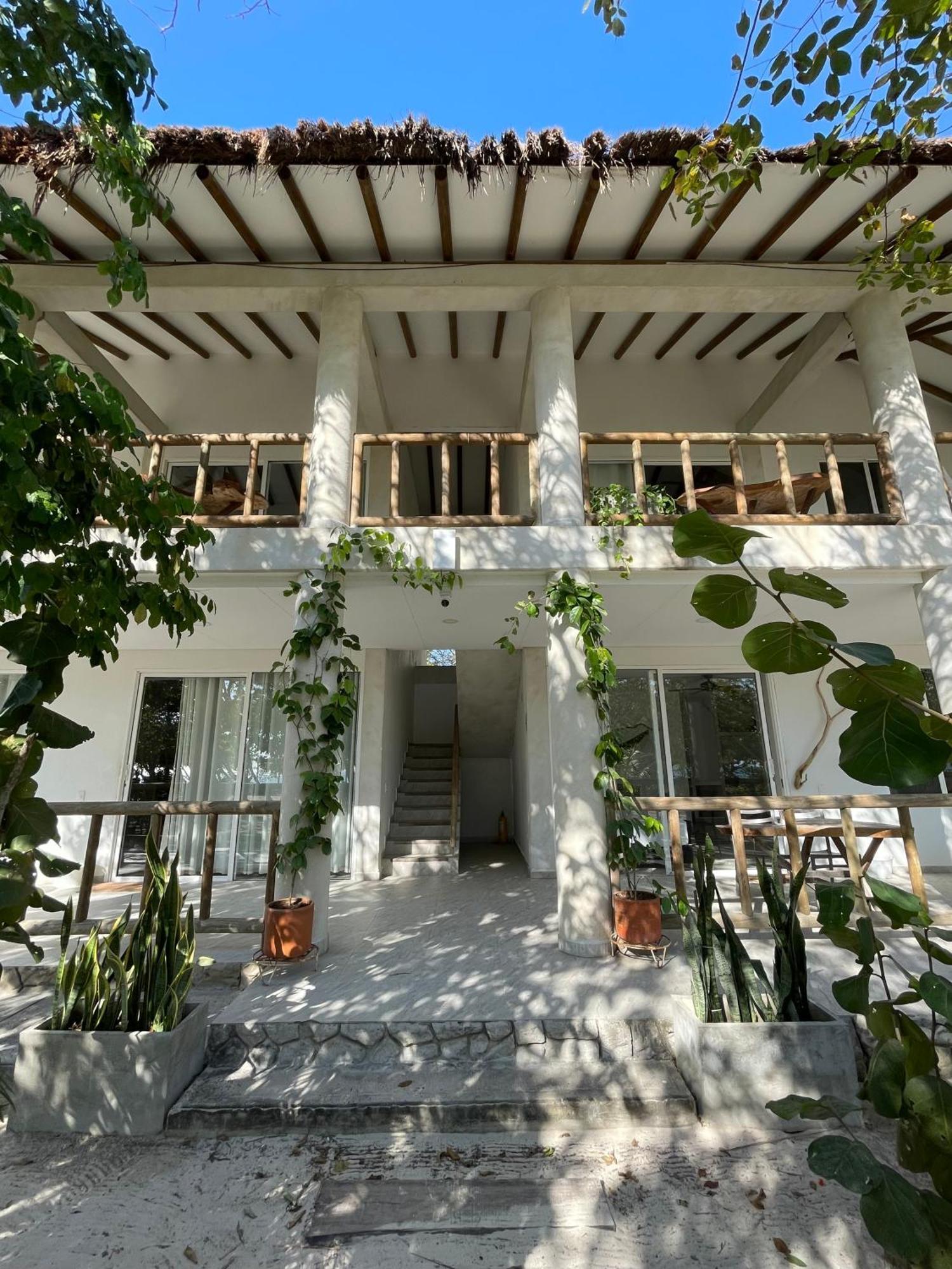 Sabai Beach Hotel Isla Barú 外观 照片