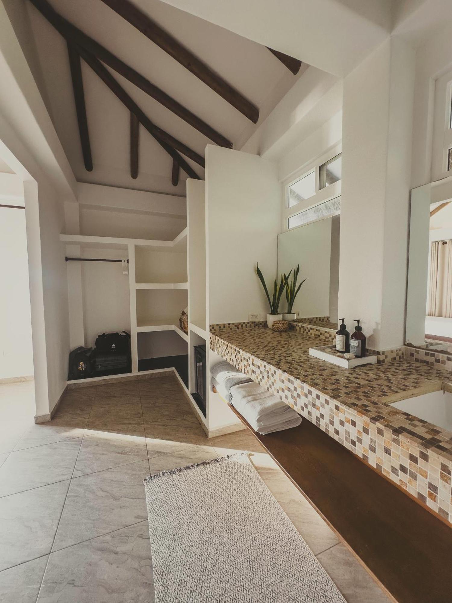 Sabai Beach Hotel Isla Barú 外观 照片