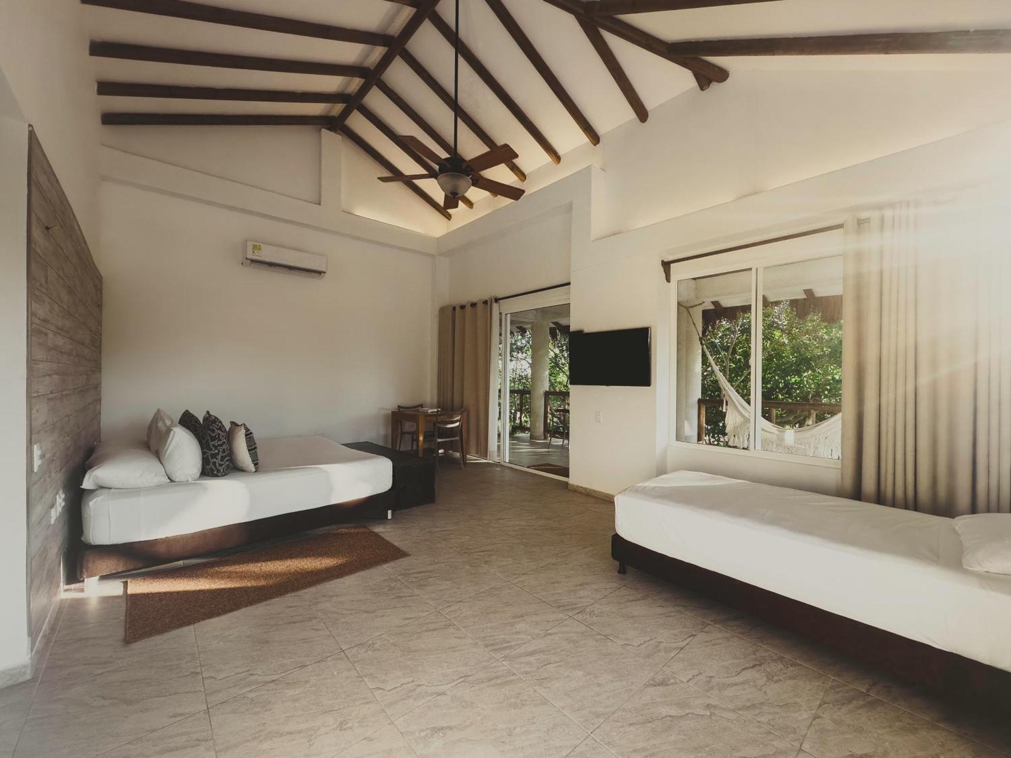 Sabai Beach Hotel Isla Barú 外观 照片