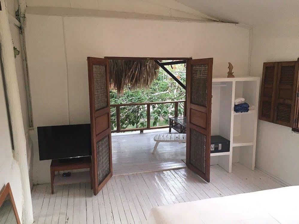 Sabai Beach Hotel Isla Barú 外观 照片